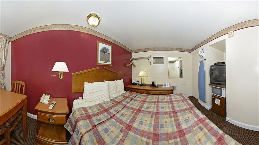 Motel Americas Best Value Jonesville/hillsdale Jonesville